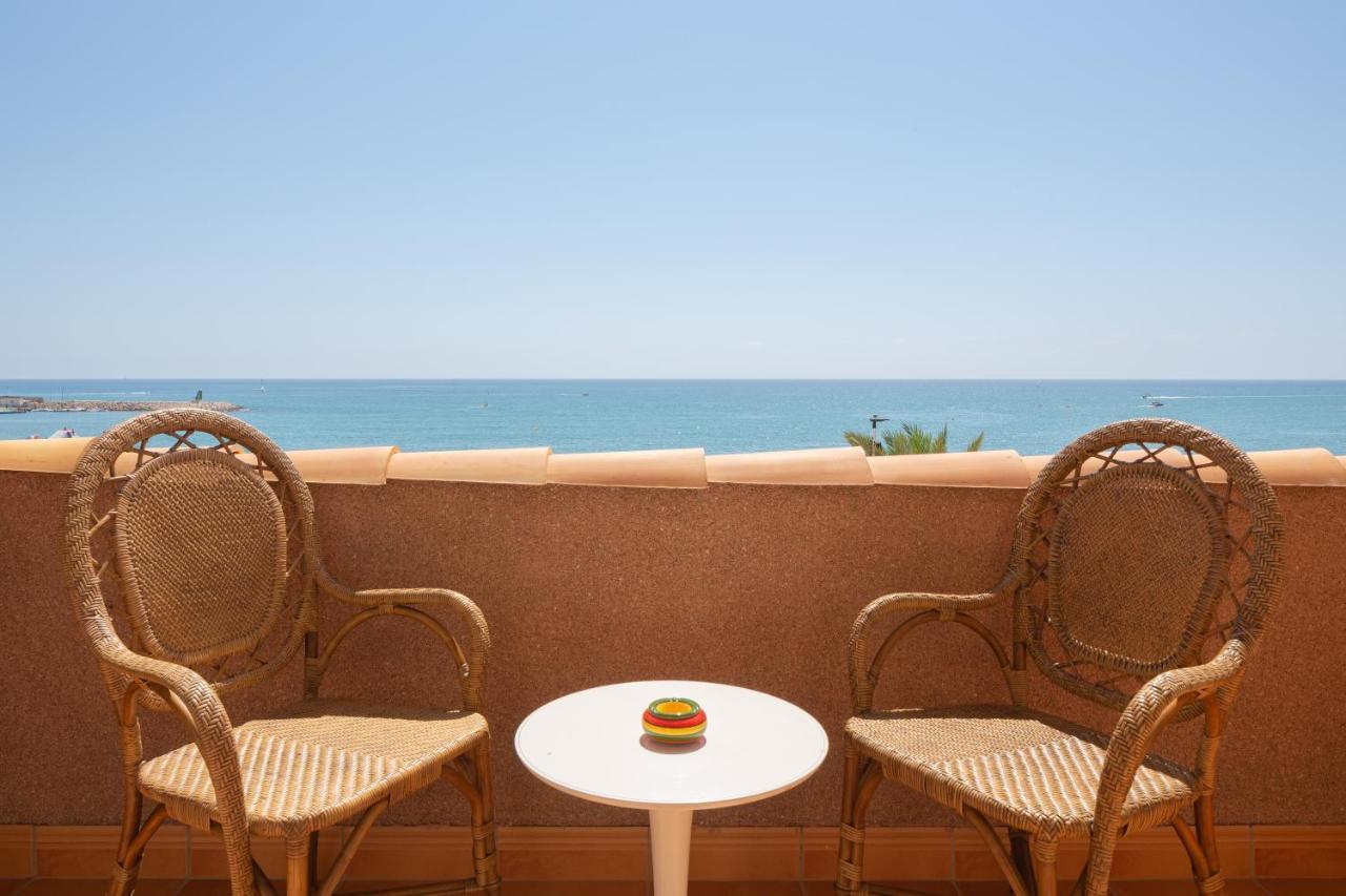 Appartamento Ático duplex de lujo frente al mar. 1a linea playa El Campello Esterno foto
