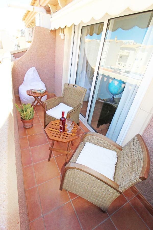 Appartamento Ático duplex de lujo frente al mar. 1a linea playa El Campello Esterno foto